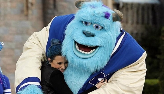 About the benefits of hugs