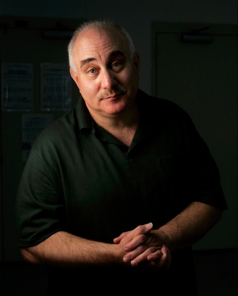 Absolute Evil: Got shot, survived, and unraveled a diabolical criminal scheme Absolute Evil: Got shot, survived, and unraveled a diabolical criminal scheme