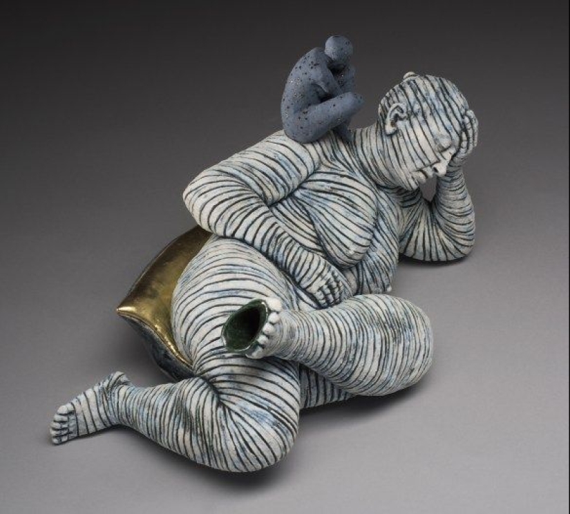 Adrian Arleo and her poetic ceramics that combine man and nature