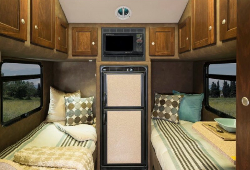 All your carried with me: how has the life of American truckers All your carried with me: how has the life of American truckers