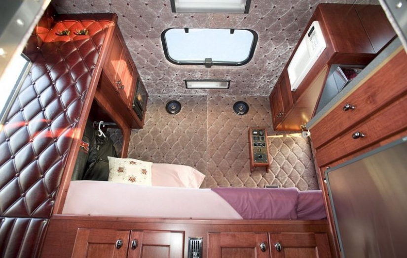 All your carried with me: how has the life of American truckers All your carried with me: how has the life of American truckers