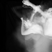 An intimate photo project about how we move when we sleep together