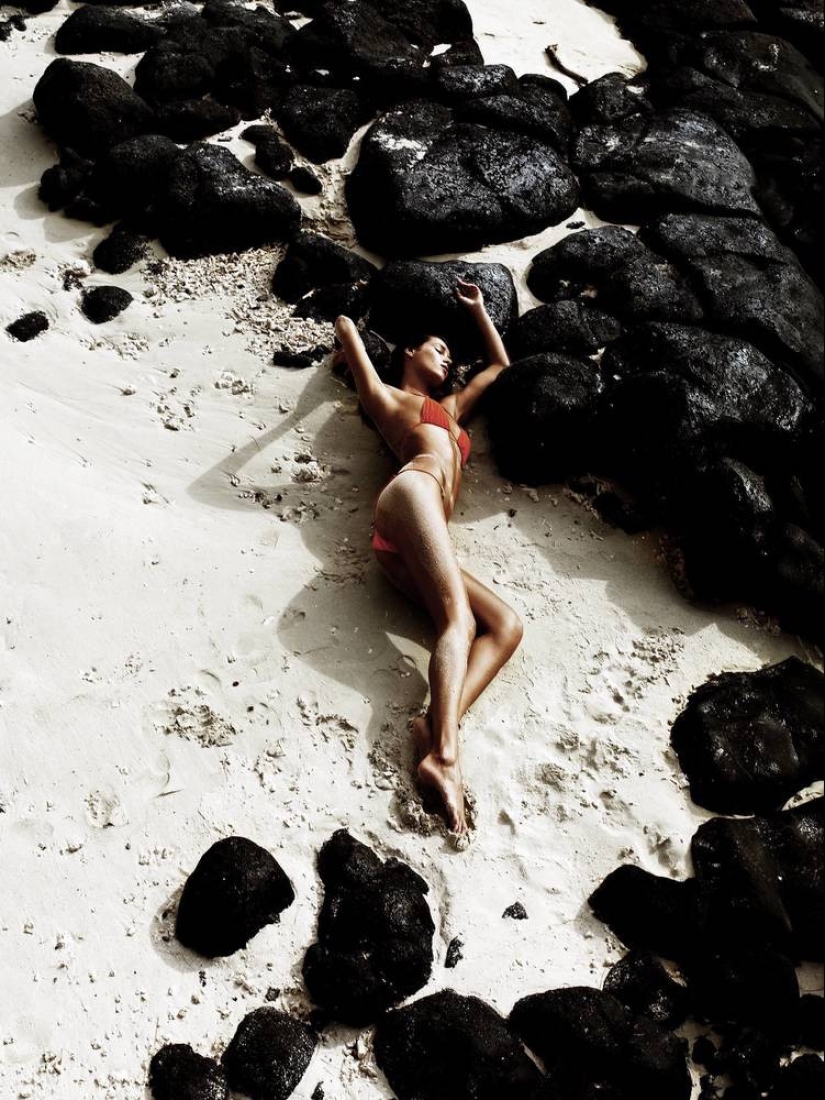 Andrea Varani is a master of the lens who combines travel and fashion photography