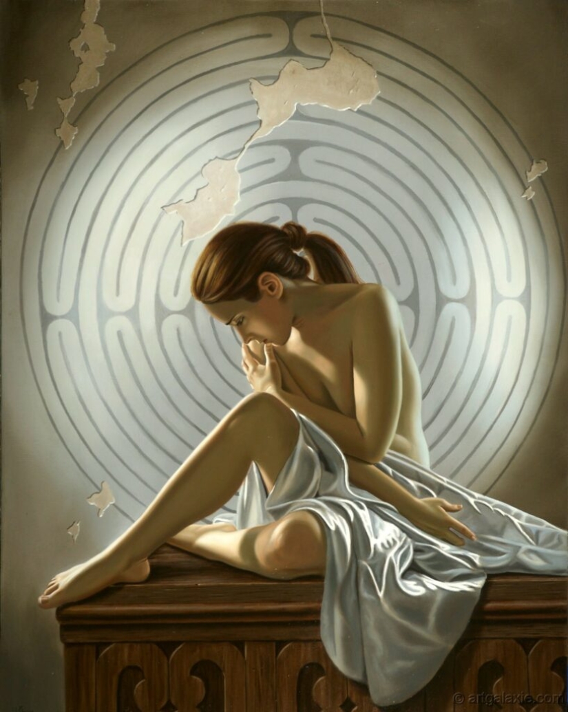 Angelical y terrenal en la pintura del artista surrealista Juan Medina Angelical y terrenal en la pintura del artista surrealista Juan Medina