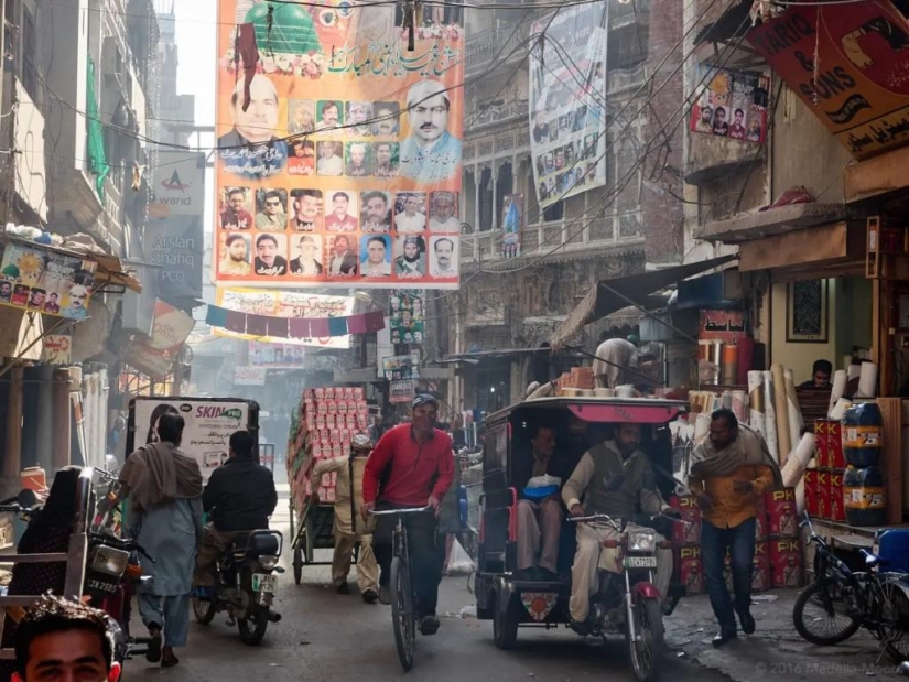 Apodado "Kukri": Por qué un empresario en Pakistán fue condenado a ser desmembrado en 100 pedazos Apodado "Kukri": Por qué un empresario en Pakistán fue condenado a ser desmembrado en 100 pedazos