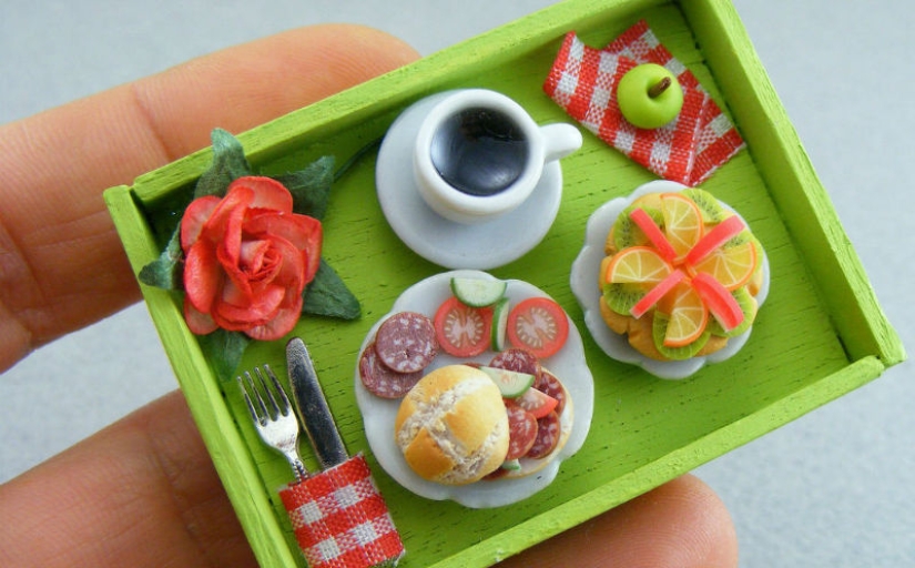 Appetizing miniatures from an Israeli master