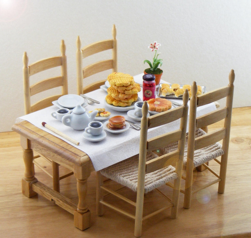 Appetizing miniatures from an Israeli master