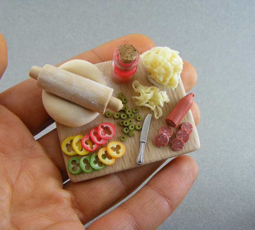 Appetizing miniatures from an Israeli master