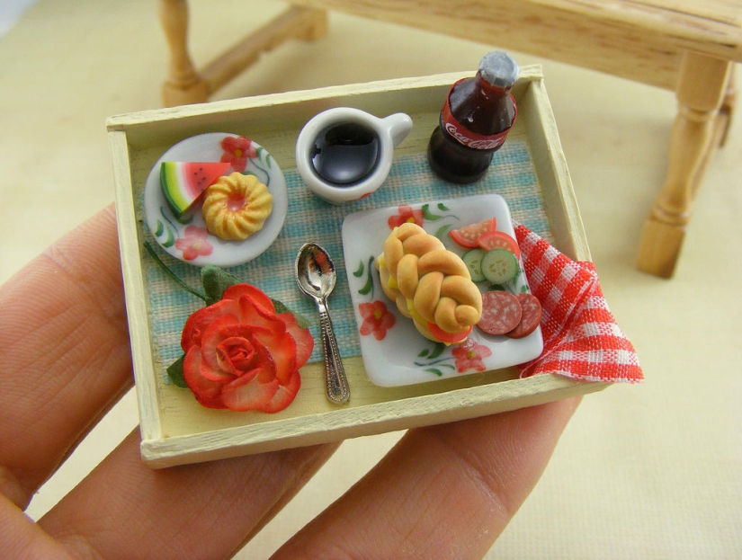 Appetizing miniatures from an Israeli master