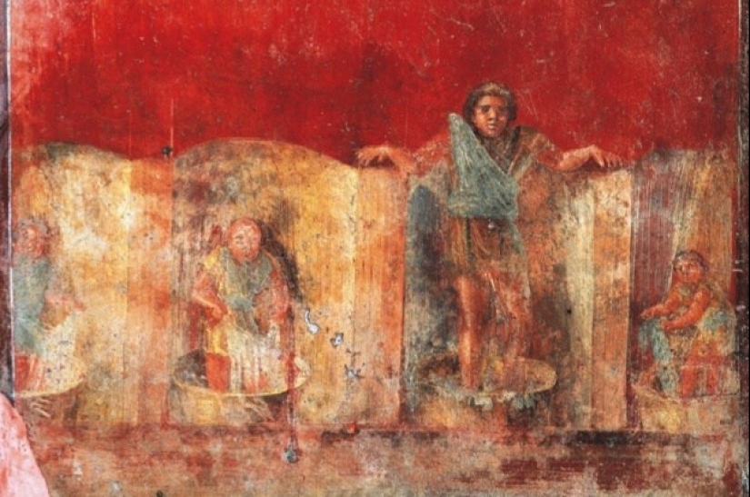 Armpit plucker and other most humiliating professions of the past Armpit plucker and other most humiliating professions of the past