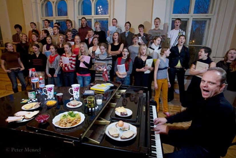 Around the World in 80 Diets