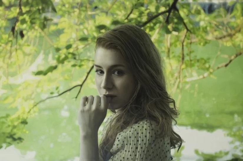 As they're real: sensual female portraits Yigal Ozeri, which are indistinguishable from photos As they're real: sensual female portraits Yigal Ozeri, which are indistinguishable from photos