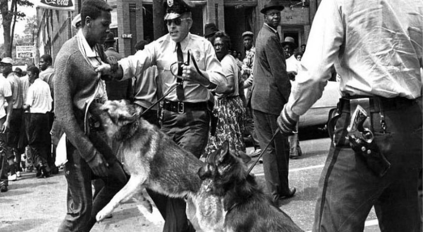 Aspectos destacados de la lucha de los afroamericanos por sus derechos Aspectos destacados de la lucha de los afroamericanos por sus derechos