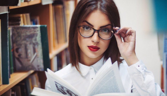 Ateísmo, amor a los gatos y 5 signos más inesperados de alta inteligencia