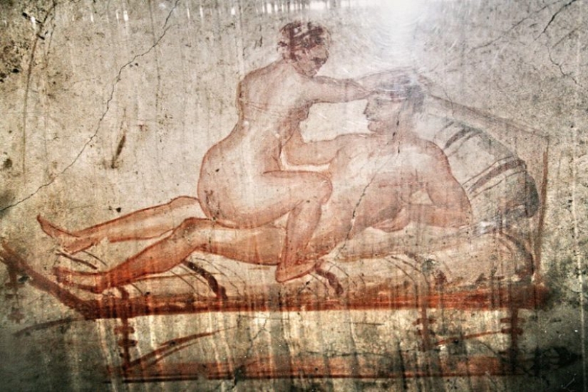 Attitude towards the female nudity in society: a view through the centuries Attitude towards the female nudity in society: a view through the centuries