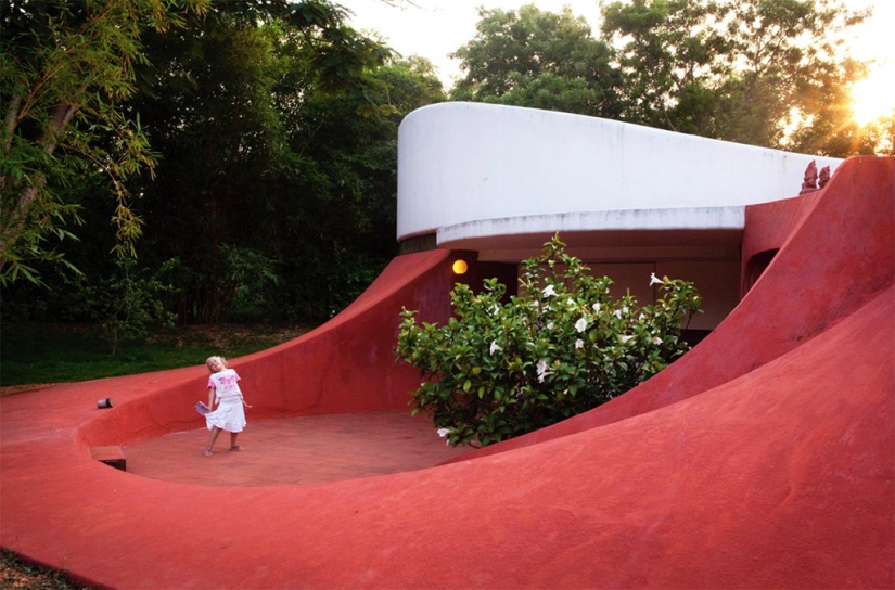 Auroville is a city where there is no politics, religion and national differences