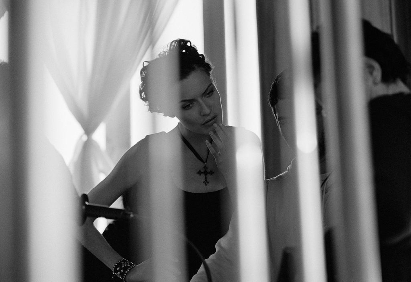 Autorretratos de Ri Rasmussen-sexy, intelectual, libre Autorretratos de Ri Rasmussen-sexy, intelectual, libre