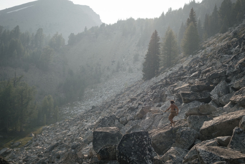 Back in the Paleolithic: hunter-gatherers of the 21st century in the project "Living wild" Back in the Paleolithic: hunter-gatherers of the 21st century in the project "Living wild"