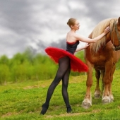 Ballet, grace and passion in the works of Romanian photographer Akira Enzeru