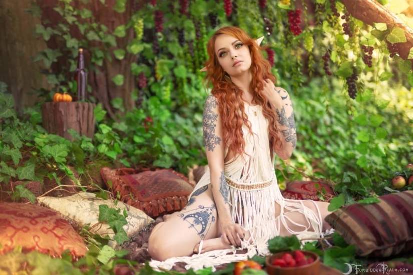 Beautiful Genevieve is a cosplay star who creates her own reality Beautiful Genevieve is a cosplay star who creates her own reality