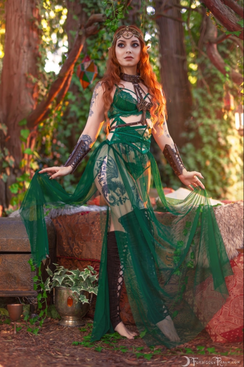 Beautiful Genevieve is a cosplay star who creates her own reality Beautiful Genevieve is a cosplay star who creates her own reality