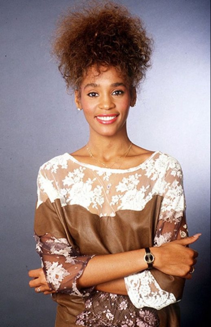 Beauty with a magical voice: rare photos of a young Whitney Houston from the 1980s years