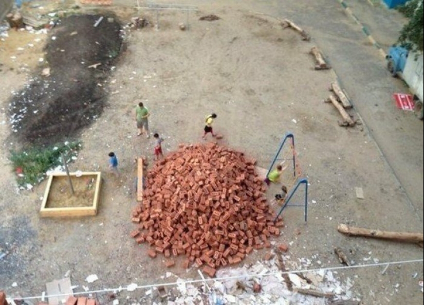 Best kids: 15 spectacular failures of designers of playgrounds Best kids: 15 spectacular failures of designers of playgrounds