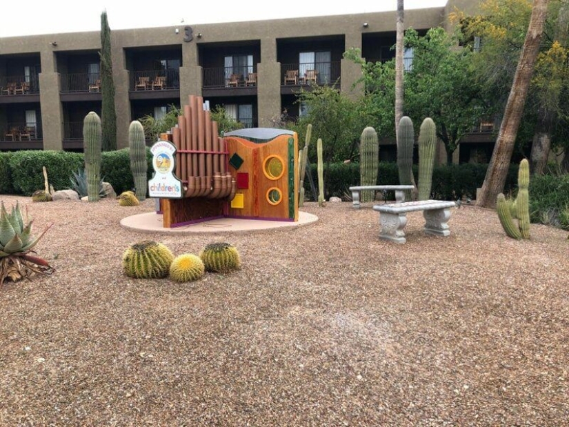 Best kids: 15 spectacular failures of designers of playgrounds Best kids: 15 spectacular failures of designers of playgrounds