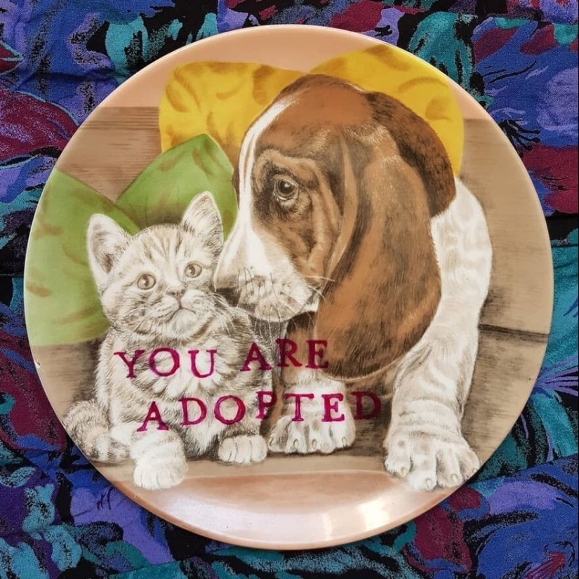 Black humor on porcelain: artist Camila Meicher and her "ugly plates" Black humor on porcelain: artist Camila Meicher and her "ugly plates"