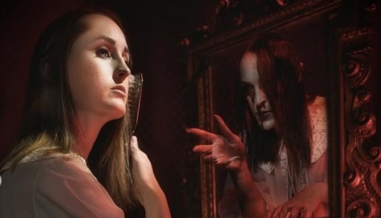 Bloody Mary: The Story Behind America's Creepiest and Most Popular Urban Legend Bloody Mary: The Story Behind America's Creepiest and Most Popular Urban Legend