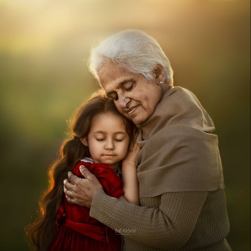 Both old and young: a touching photo project about the connection of the older generation with grandchildren