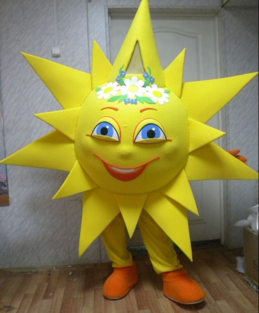 Bunny, kitty, honey: short and very tongue-in-cheek reference compliments