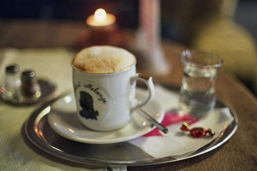 Café de la mañana en diferentes países del mundo Café de la mañana en diferentes países del mundo