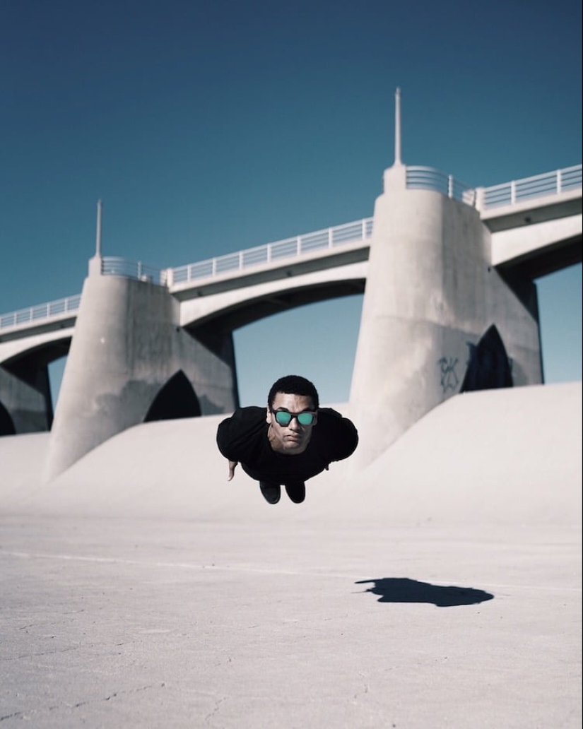 Cameras and Dancers project: gravity does not interfere with a good dancer Cameras and Dancers project: gravity does not interfere with a good dancer