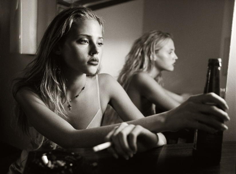 Celebridades en el objetivo de Albert Watson: retratos que inspiran