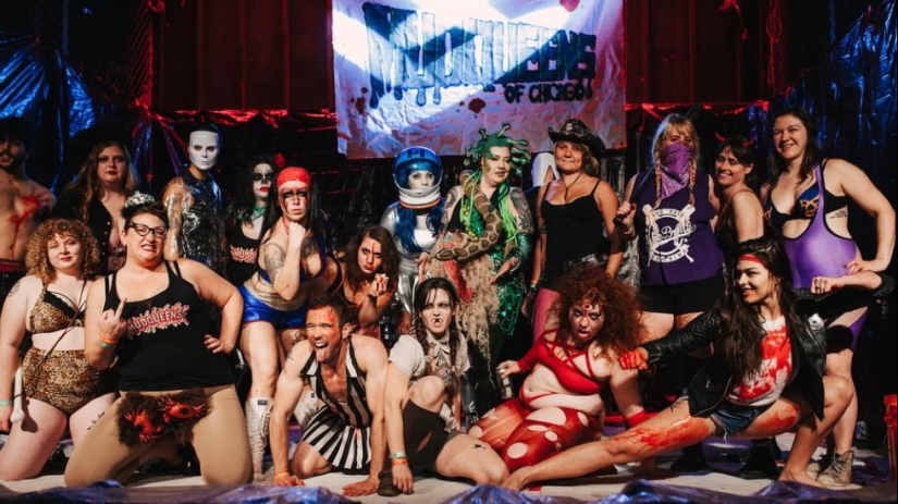 "Changing the soup broken soup": how do women fight in the mud "Changing the soup broken soup": how do women fight in the mud