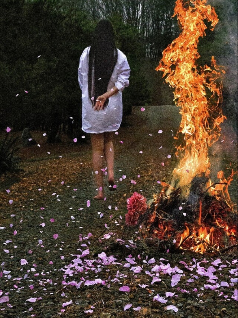 Chica al límite: los vertiginosos autorretratos de Ahn Jung Chica al límite: los vertiginosos autorretratos de Ahn Jung