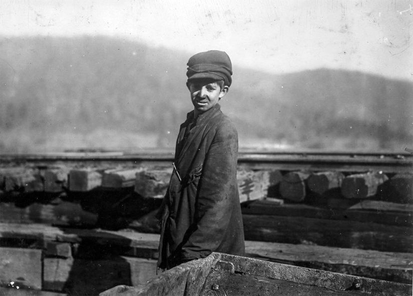 Child labor in twentieth-century America: photographs of children in coal and zinc mines