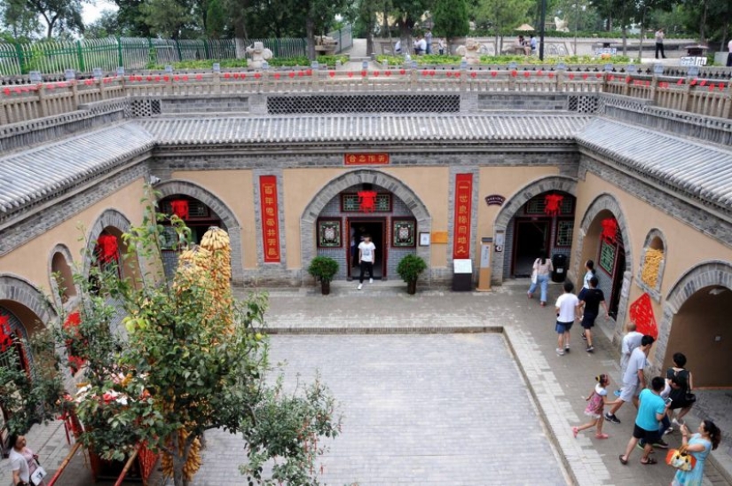 “Children of the Dungeon” from China, or How to Save on Walls “Children of the Dungeon” from China, or How to Save on Walls