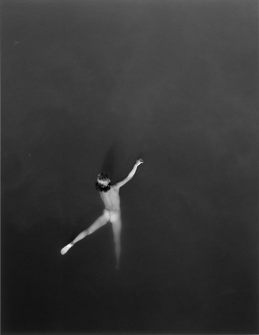 Classic Nude from the photographer Rutger ten Broek Classic Nude from the photographer Rutger ten Broek