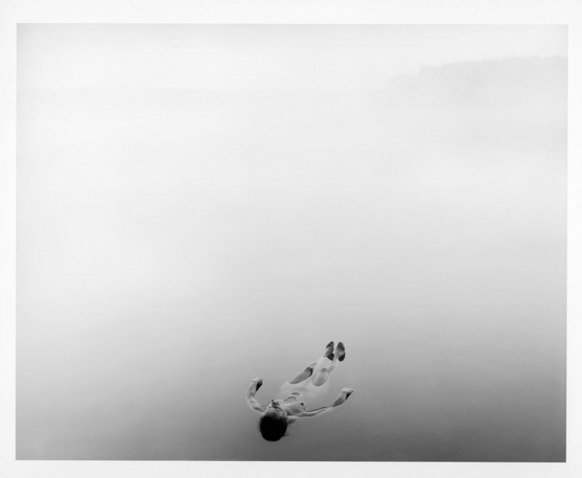 Classic Nude from the photographer Rutger ten Broek Classic Nude from the photographer Rutger ten Broek