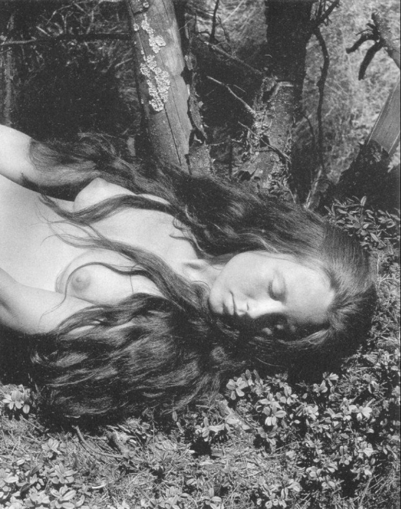 Clásicos del erotismo soviético por el fotógrafo lituano Rimantas Dihavicius Clásicos del erotismo soviético por el fotógrafo lituano Rimantas Dihavicius