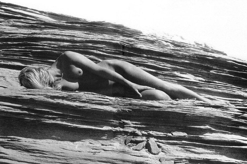 Clásicos del erotismo soviético por el fotógrafo lituano Rimantas Dihavicius Clásicos del erotismo soviético por el fotógrafo lituano Rimantas Dihavicius