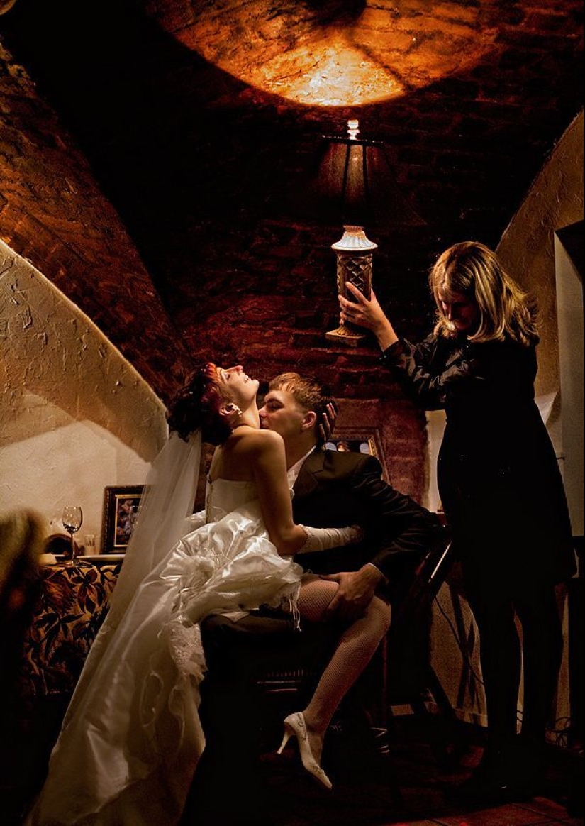 ¿Cómo apareció la expresión "Sostener una vela" en Rusia y por qué no es solo rusa ¿Cómo apareció la expresión "Sostener una vela" en Rusia y por qué no es solo rusa