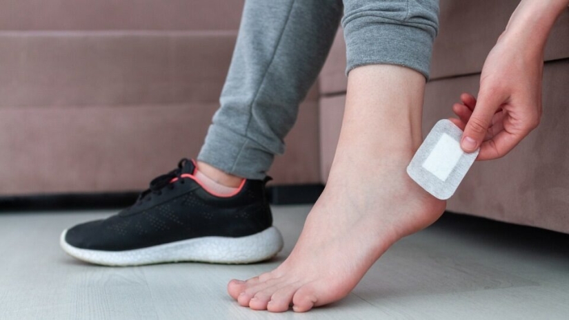 Cómo asegurarse de que los zapatos no se froten — un par de trucos y consejos Cómo asegurarse de que los zapatos no se froten — un par de trucos y consejos