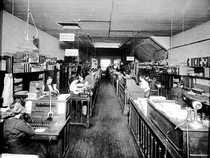 Cómo eran las oficinas hace cien años