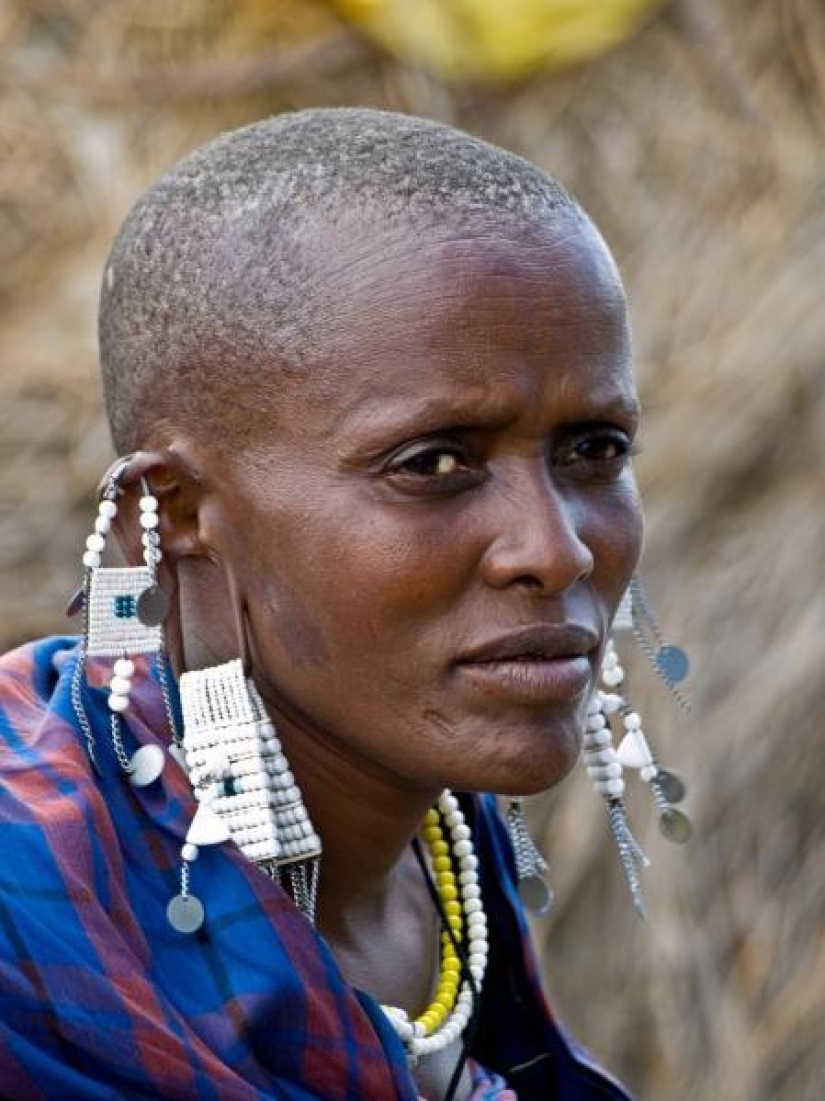 Cómo las mujeres se adornan en diferentes países