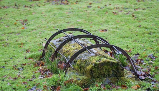 Cómo los británicos protegieron a sus seres queridos de los ladrones de cuerpos Cómo los británicos protegieron a sus seres queridos de los ladrones de cuerpos