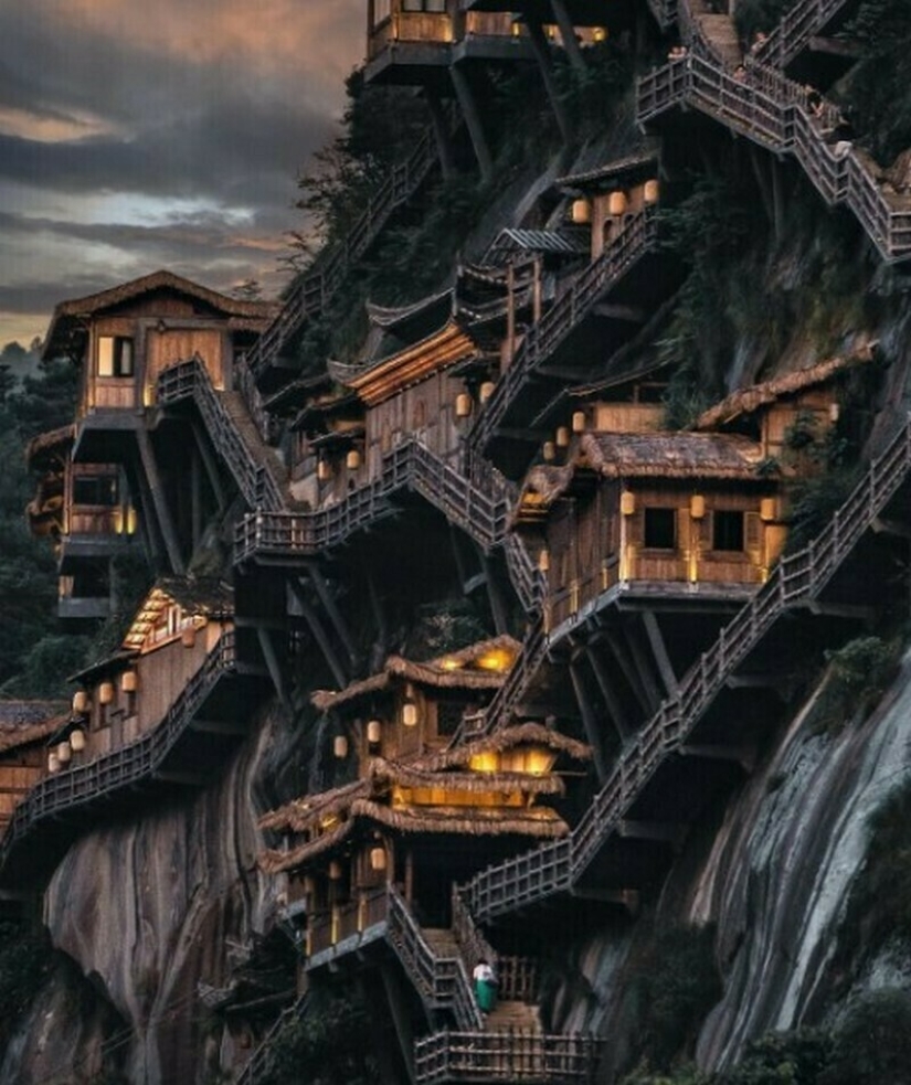 ¿Cómo surgió la aldea china “vertical” de Wangxian y quiénes viven en ella? ¿Cómo surgió la aldea china “vertical” de Wangxian y quiénes viven en ella?