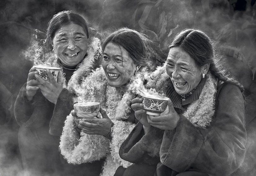 Cómo surgió la bebida chifir en prisión y qué efectos tiene sobre el cuerpo